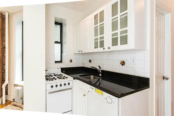 Rented by Centennial Properties NY | media 19