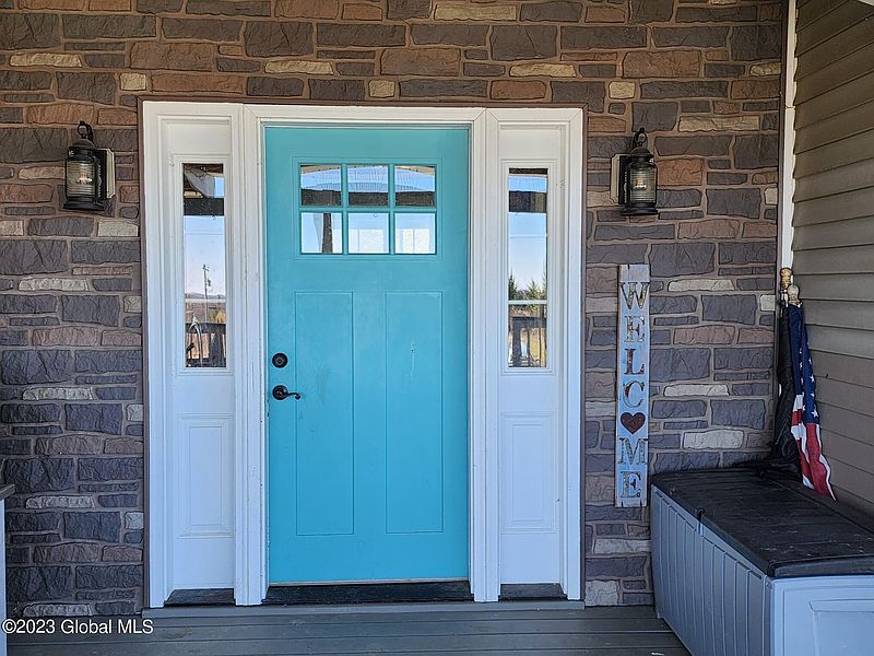 5th image of 437 Lykers Road