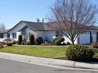 224 Summer Glen Way, Central Pt, OR 97502