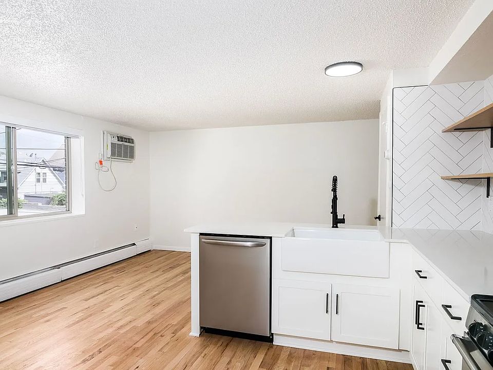 1st image of 337 S Sherman St #210