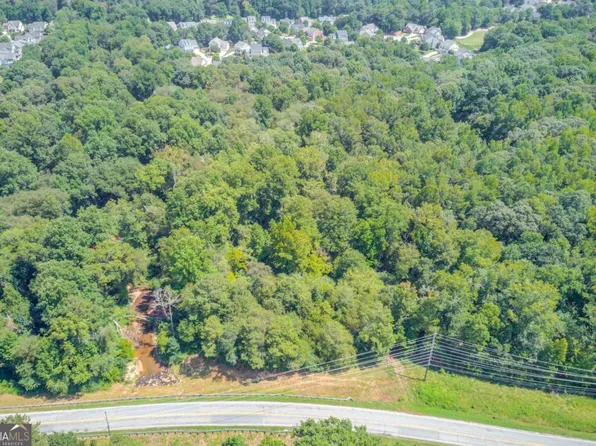 7207 Spout Springs Rd, Flowery Branch, GA 30542