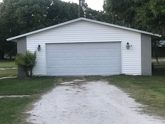 2 Car Garage