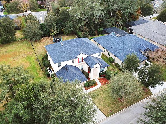 2nd image of 5009 Clayton Ct