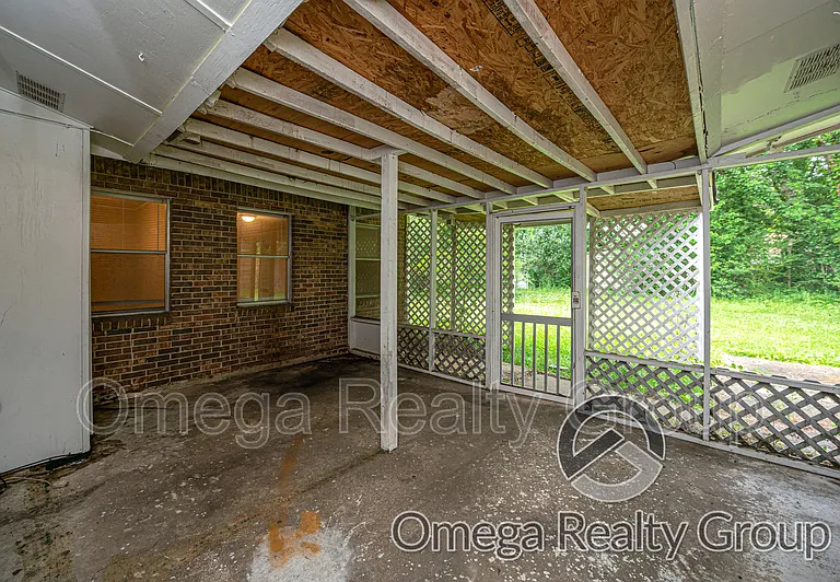 4078 Strathmore Dr — Photo 31