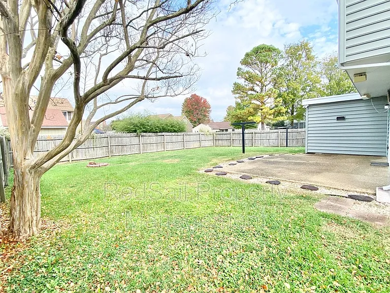 2 Still Harbor Ct — Photo 25