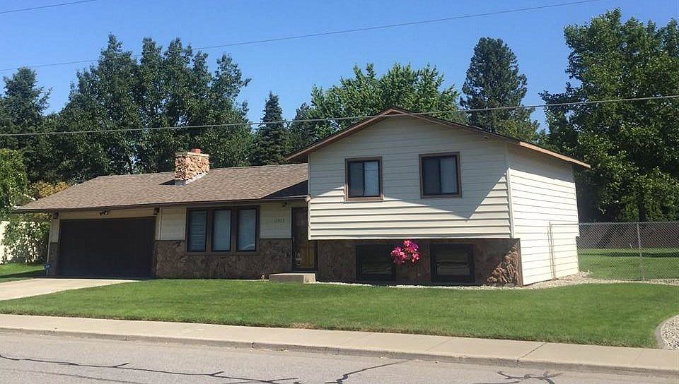 1st image of 13923 E 24th Ave