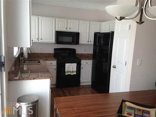 2nd image of 506 Windcroft Cir NW