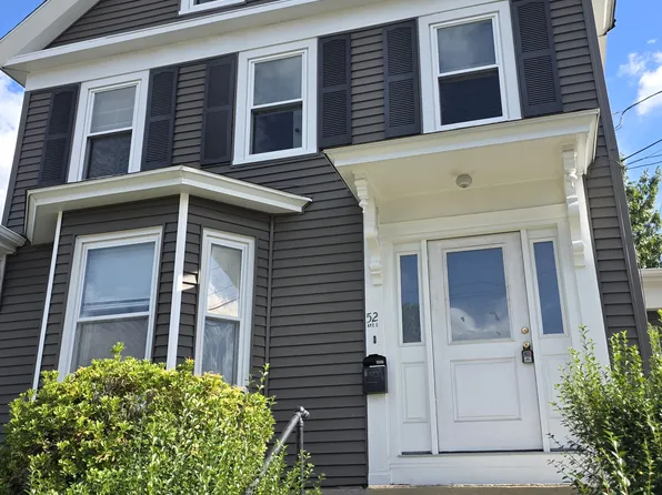 52 Pleasant St #2, Woburn, MA 01801