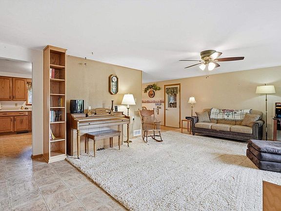 5th image of 1103 WEISTER COURT