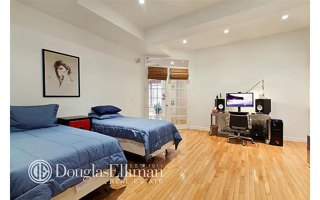Rented by Douglas Elliman | media 21