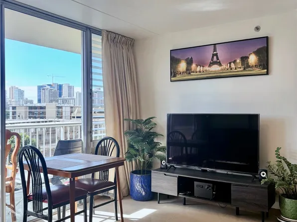 2522 Date St APT 505, Honolulu, HI 96826