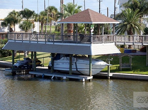 3rd image of 4218 Santiago Cir