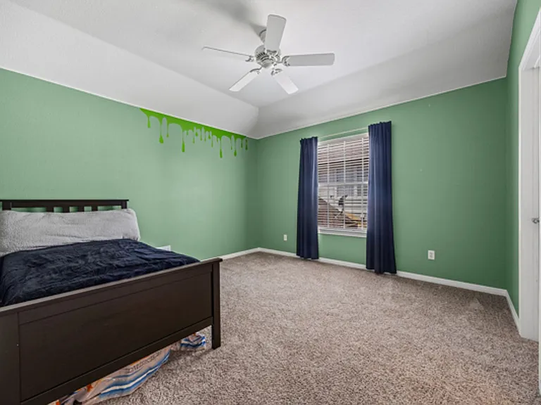 10648 Bramblecrest Dr — Photo 16