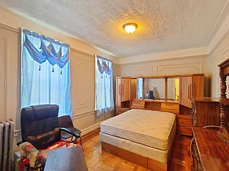 Rented by Signature Property Realty