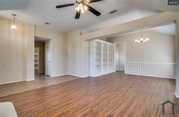 3 bed, 1633 sqft, $3,000 — Photo 3