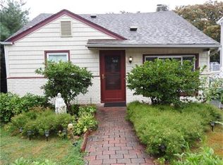 36 Fox Rd, Edison, NJ 08817