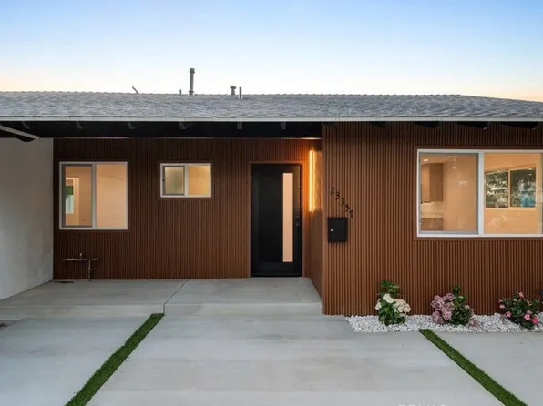 23357 Bassett St, West Hills, CA 91307