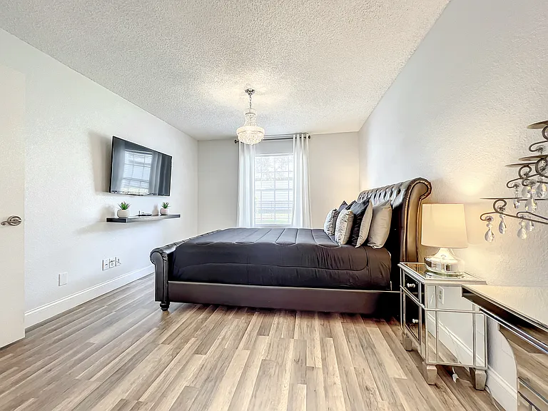 11592 Westwood Blvd #1514 — Photo 13
