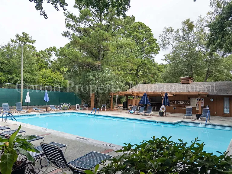 2030 Albert Cir — Photo 33