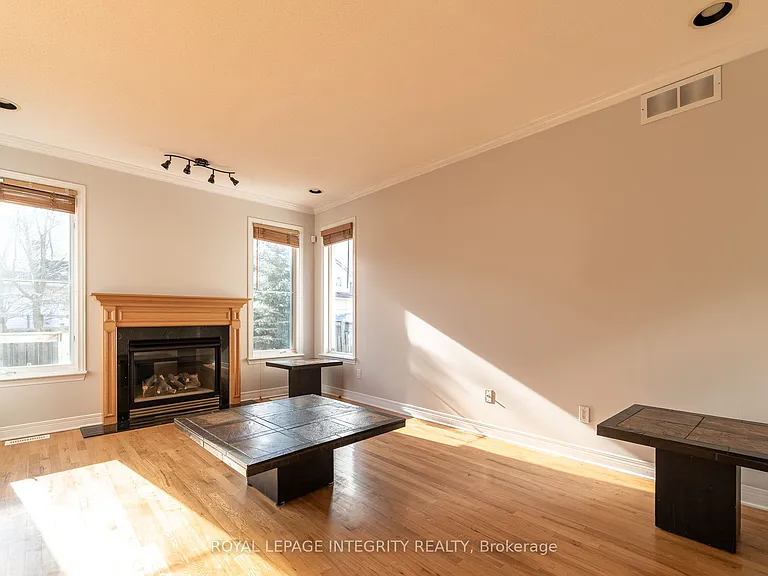 12 Maple Stand Way — Photo 9