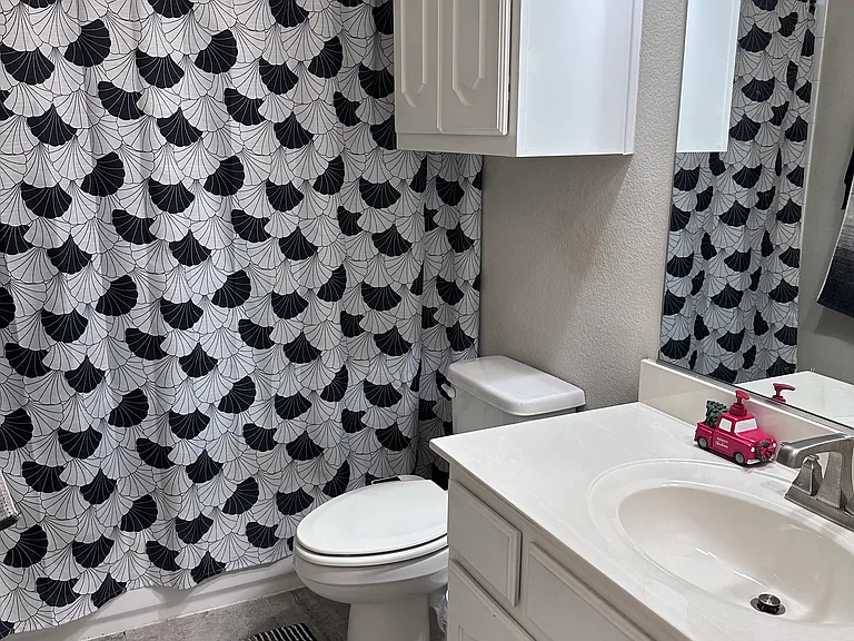 912 Foxtail Dr — Photo 30