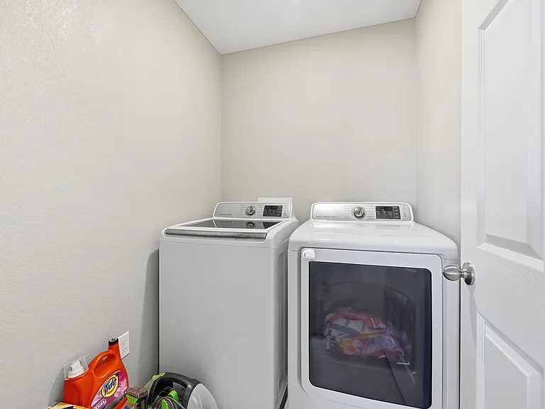 21235 E Stanford Ln — Photo 27