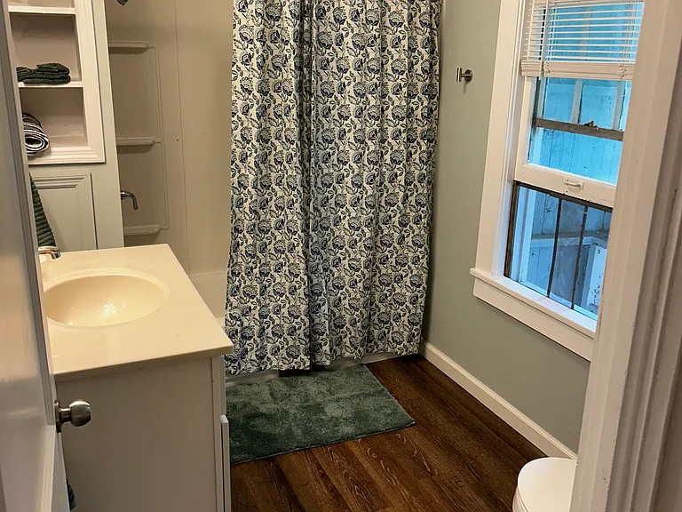 31 Maple Ave — Photo 38