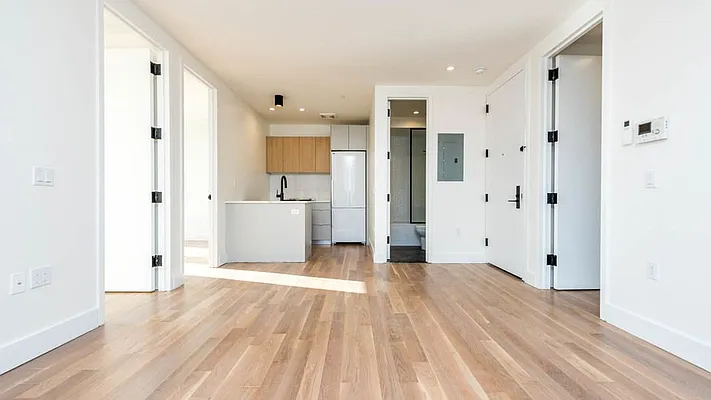 Rented by Nooklyn NYC LLC | media 34