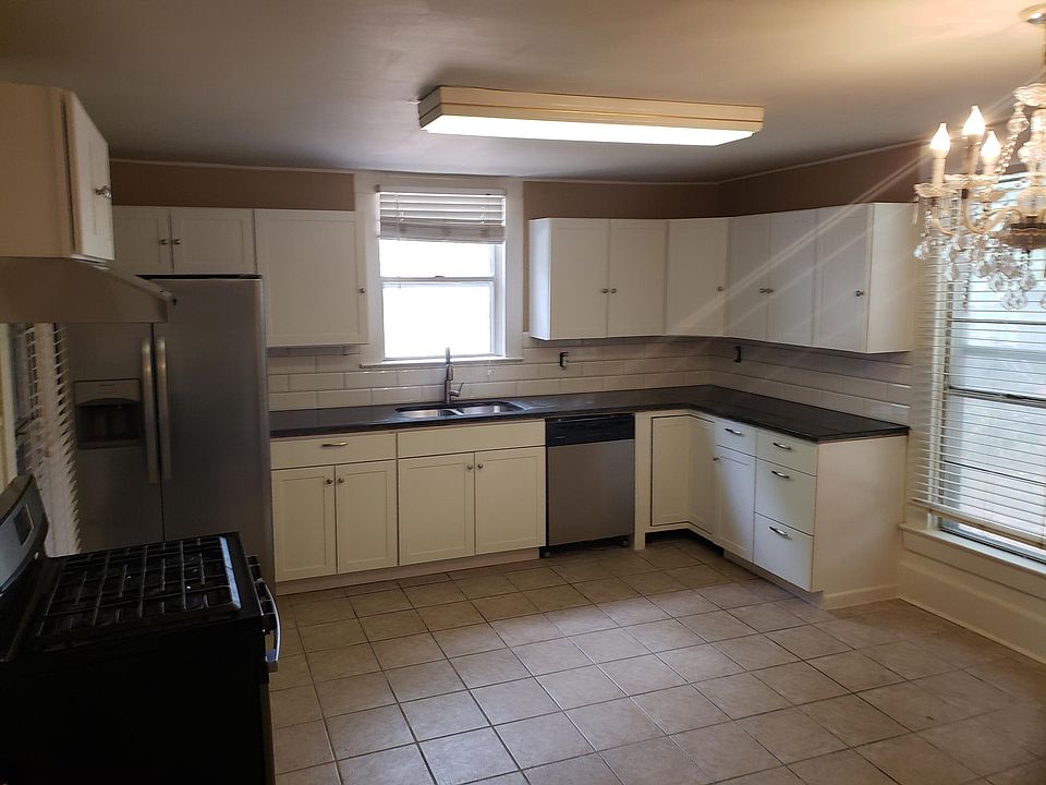 1st image of 1227 Bagby Ave