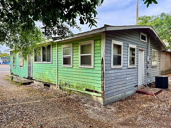 Exterior (maybe make front)