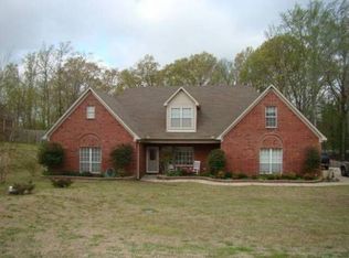 1165 Dogwood Hollow Dr, Nesbit, MS 38651