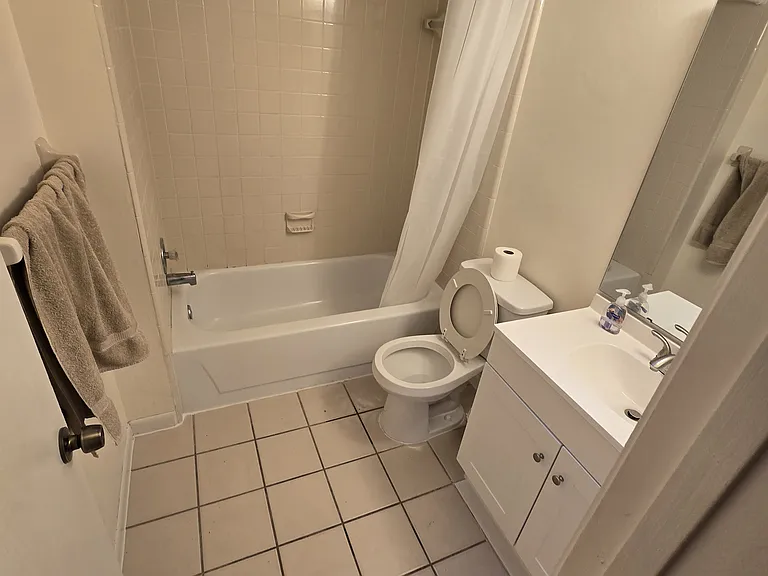 10615 Wyndcliff Dr — Photo 11