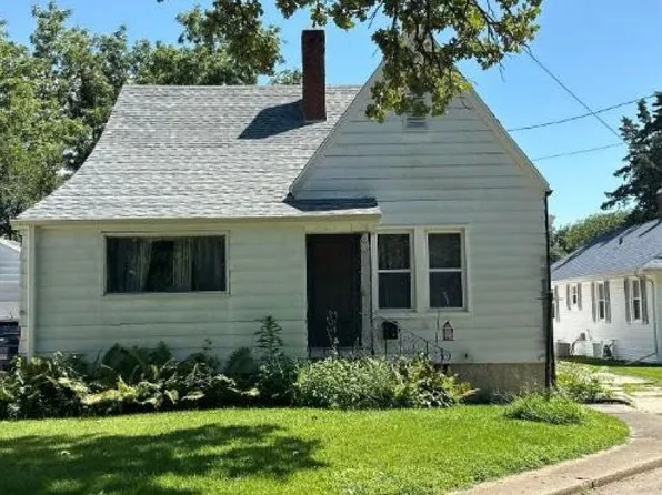 334 W Morgan St, Dixon, IL 61021