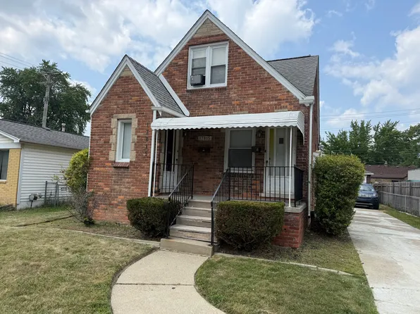 17815 Wellworth St #1, Roseville, MI 48066