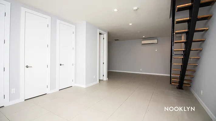 Rented by Nooklyn NYC LLC | media 70