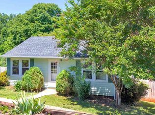 2874 Scottsville Rd, Charlottesville, VA 22902