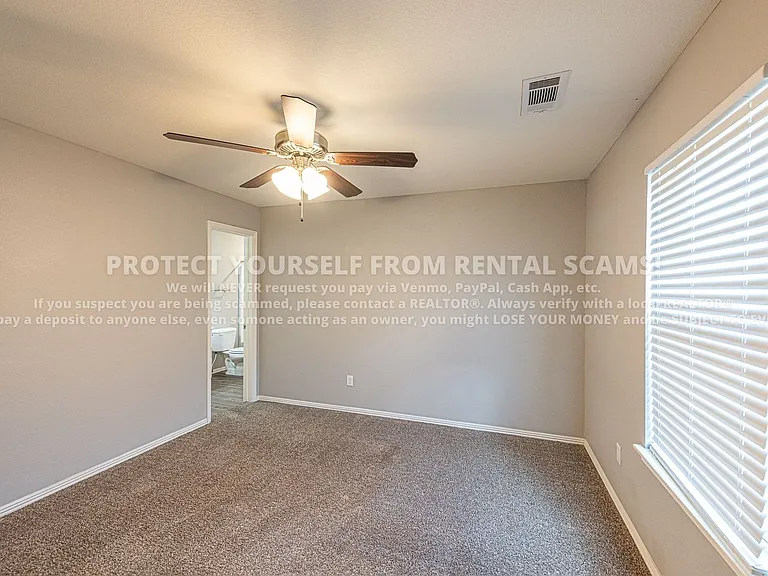 1272 N Corsica Dr — Photo 15