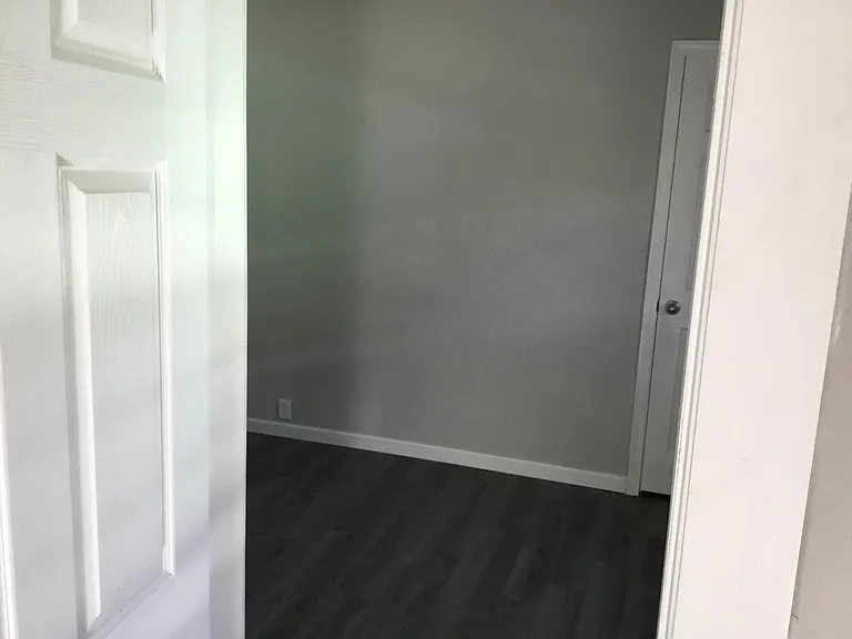 115 Rosedale Ave — Photo 5