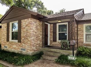 613 Aqua Dr, Dallas, TX 75218