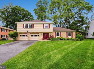 2302 Wilkinson Pl, Alexandria, VA 22306