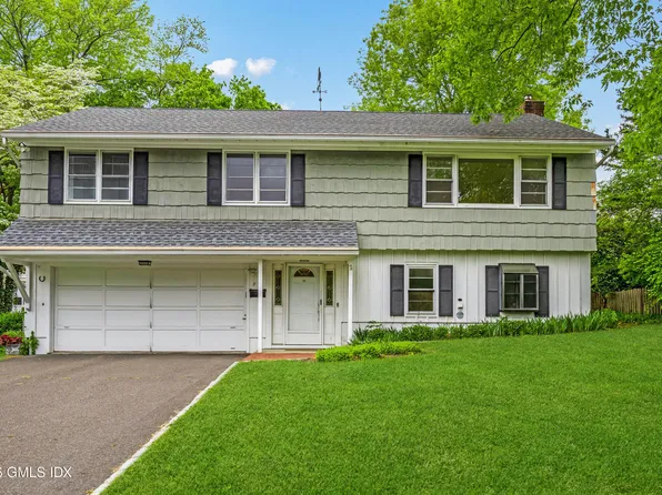 34 Ridge Rd, Cos Cob, CT 06807