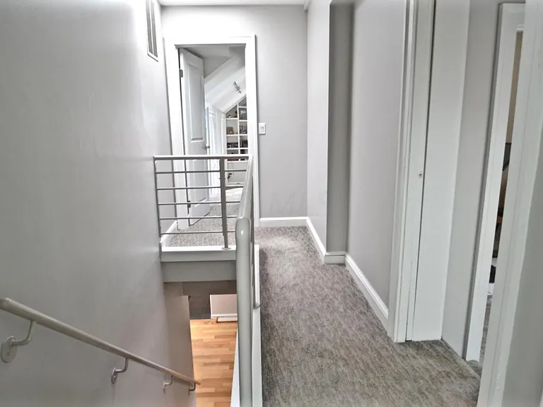 258 Jackson St — Photo 25