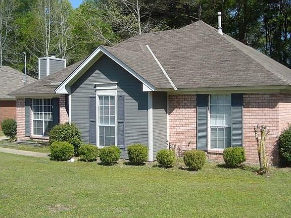 3rd image of 6537 Sweet Gum Dr
