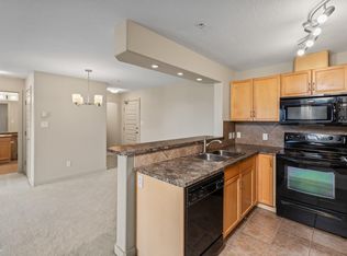 Rutherford Gate, Edmonton, AB T6W 0J3