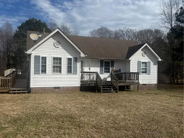 7391 Old Pinetta Rd, Gloucester, VA 23061