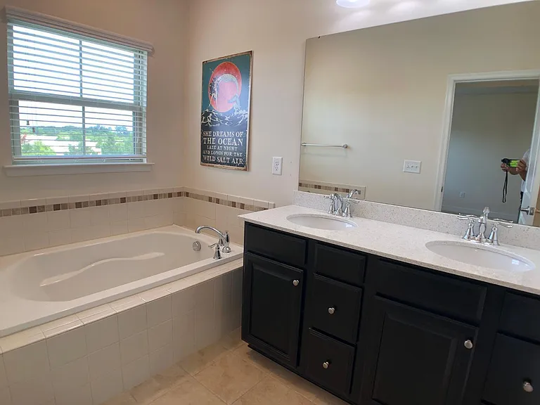 2122 Whitesmith Dr — Photo 14