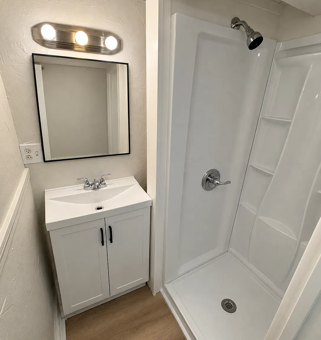 2 bed, 700 sqft, $2,600 — Photo 4
