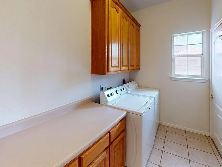403 Maple Run — Photo 20