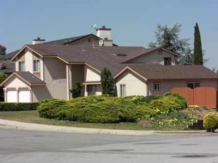2557 Bergman Ct — Photo 4