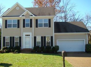 2821 Overton Dr, Thompsons Station, TN 37179